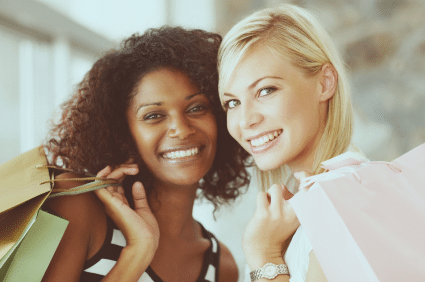 girls-smiling benefits of whiter teeth